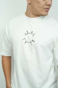 Naruto Oversized T-Shirt (White)